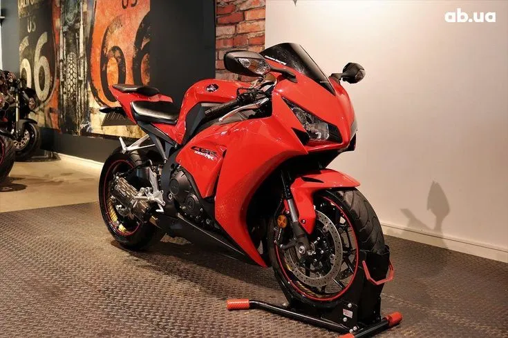 Honda CBR Image 1